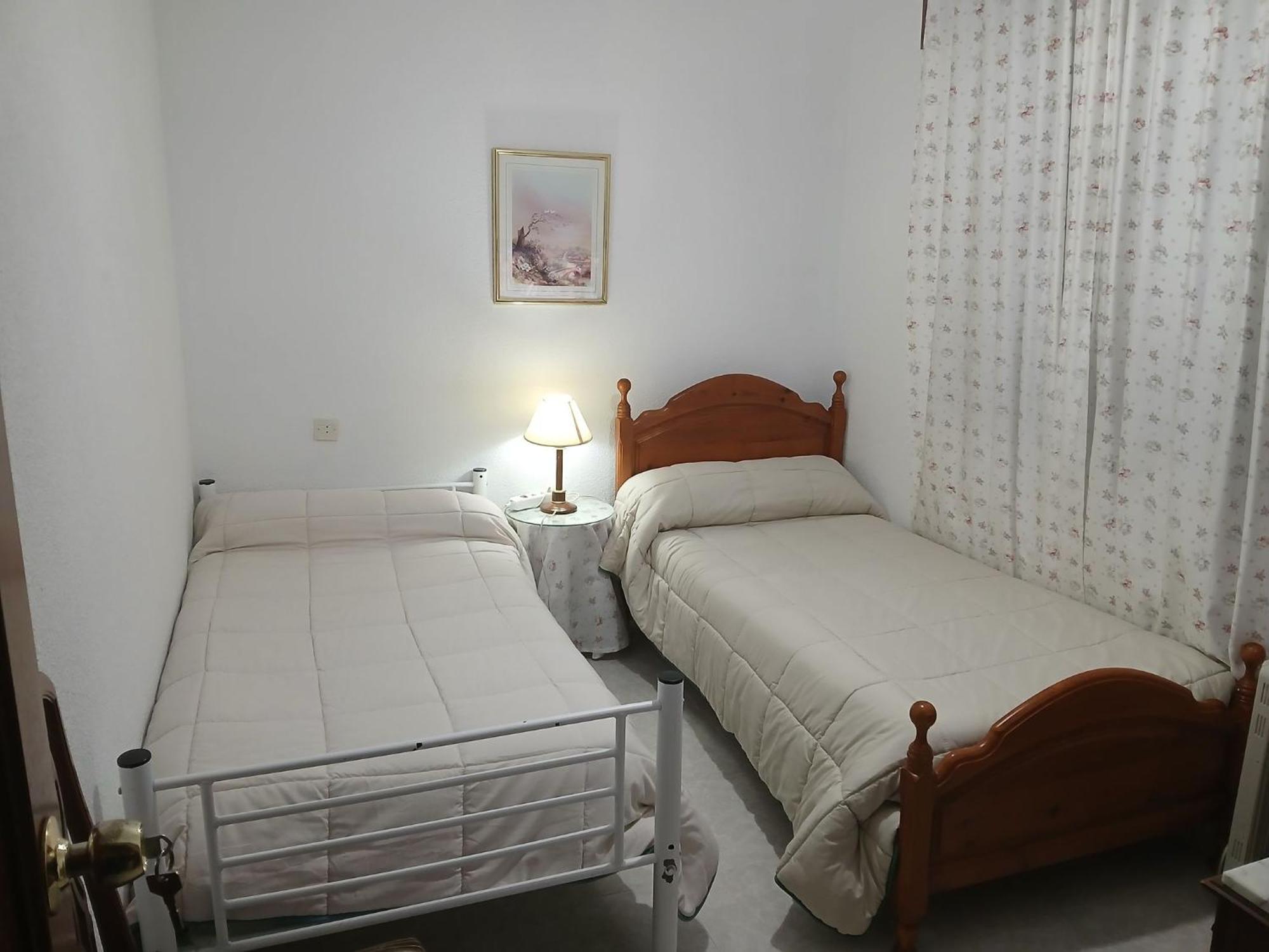 Room In Holiday House - Habitacion Privada Doble Toledo Las Nieves  Exterior photo